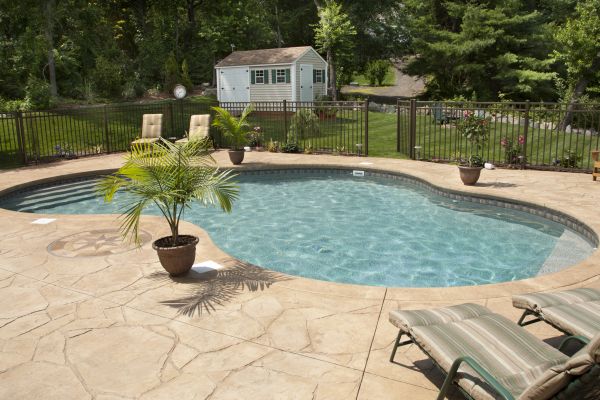 Cost of Pool Deck Resurfacing in Columbia