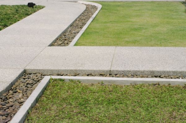 Cost of Sidewalk Curb Repair in Columbia