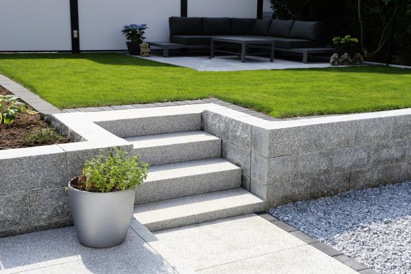 Cost of Backyard Step Repair in Columbia