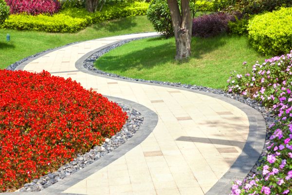 Cost of Garden Walkway Repair in Columbia